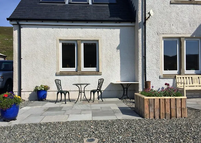 Lochedge Lodge